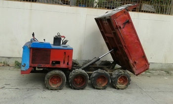 รถบรรทุก ดั้มเปอร์ เอนกประสงค์ ขับเคลื่อน 8 ล้อ เหมาะลุยในสวน ภูเขา ดินเลน บรรทุก 2 ตัน เครื่อง kubota 3 สูบ ดีเชล