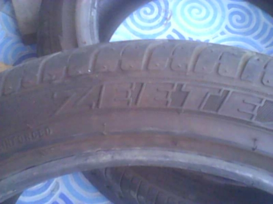 ขายยาง 215/45/17 ปี 13 คู่ 1800 บาท