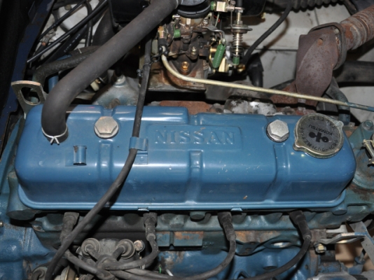 ขายรถโฟล์คลิฟท์มือสอง KOMATSU รุ่น FG20-11 ราคา 165,000 บาท ใช้งานมาน้อยเพียง 2398 ชั่วโมง นำเข้าจากประเทศญี่ปุ่น 100\% ไม่เคยใช้งานในประเทศไทย