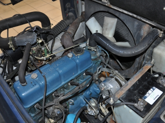 ขายรถโฟล์คลิฟท์มือสอง KOMATSU รุ่น FG20-11 ราคา 165,000 บาท ใช้งานมาน้อยเพียง 2398 ชั่วโมง นำเข้าจากประเทศญี่ปุ่น 100\% ไม่เคยใช้งานในประเทศไทย