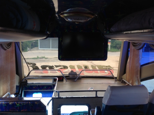 ขายรถบัสแอร์6ล้อ