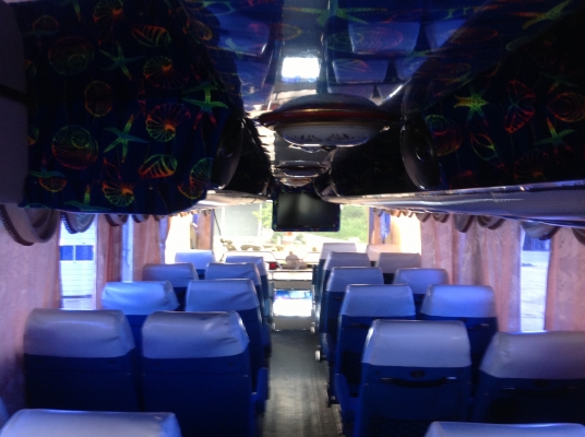 ขายรถบัสแอร์6ล้อ