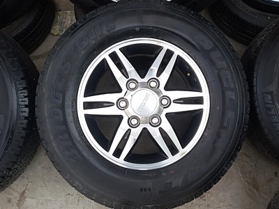 ขายล้อแม็กISUZU HI Lender16 ยาง245/70/16 4 ล้อ