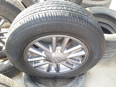 ขายล้อแม็กISUZU All New 16สีกัล ยาง215/65/16 ปี 2214 4 ล้อ