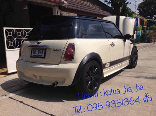 MINI COUPE COOPER LOOK2 2003