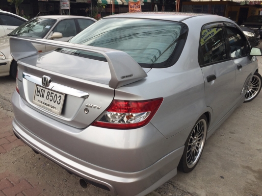 ขายรถสวยพร้อมใช้งานเครื่องช่วงล่างดีแิร์หนาว ชุดแต่งครบ