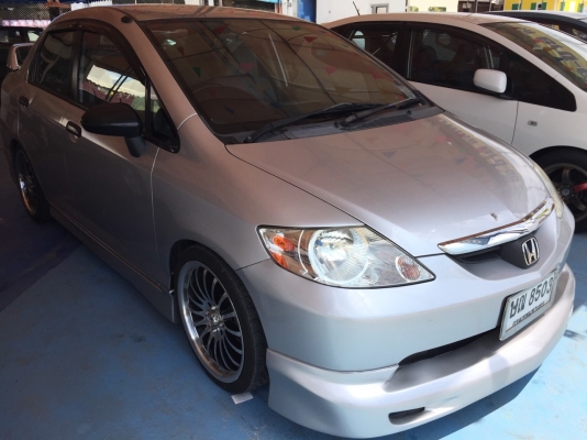 ขายรถสวยพร้อมใช้งานเครื่องช่วงล่างดีแิร์หนาว ชุดแต่งครบ