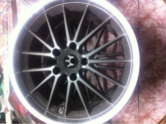 ล้อบีเอ็ม เบตั้น ขอบ 18 ชุด 4 วง 5500 บาท