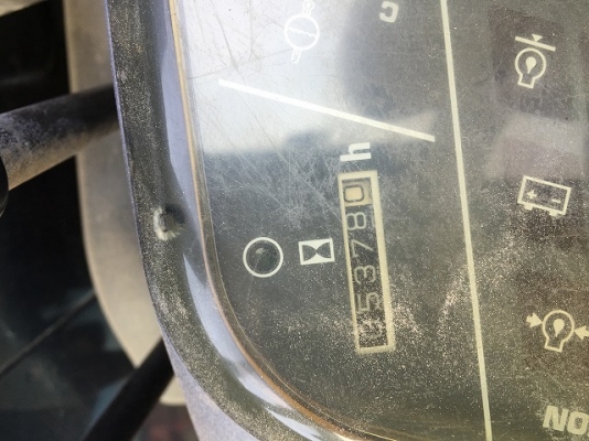 KOMATSU PC30-7  ปี1993 5378ชม.หัวเก๋งมีแอร์ ต้องสั่งนำเข้านะครับ 30-45 วัน ใครสนใจติดต่อมาได้เลยครับ