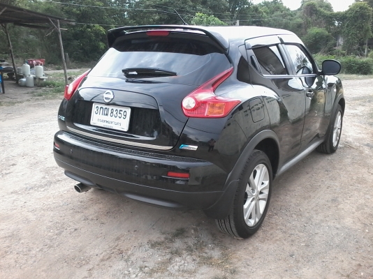 ขายด่วนครับ รถสวยๆ NISSAN JUKE เครื่อง 1.6 สีดำ วิ่ง 20000 กม. รถขายถูกๆครับปี 57