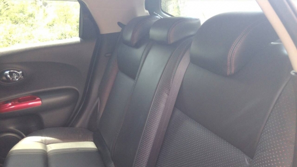 ขายด่วนครับ รถสวยๆ NISSAN JUKE เครื่อง 1.6 สีดำ วิ่ง 20000 กม. รถขายถูกๆครับปี 57