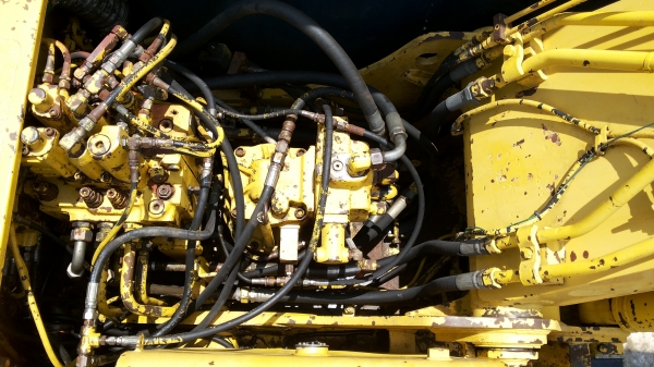 ขายด่วน รถแม็คโคร KOBELCO SK120 MARK /// มารค์ทีซีเรียสูงชั่วโม่งทำงานน้อย รถนอกนำเข้าไม่เคยใช้งานในเมืองไทยเลย ขายด่วน รถแม็คโคร KOBELCO SK120 MARK /// มารค์ทีซีเรียสูงชั่วโม่งทำงานน้อย รถนอกนำเข้าไม่เคยใช้งานในเมืองไทยเลย