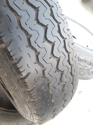 ขายล้อกะทะ15 6รู พร้อมยาง195R15 4 ล้อ