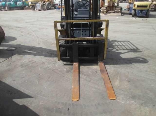 SALE___รถยก 2ตันครึ่ง TCM เบนซิน FG23N4 นำเข้าจากญี่ปุ่น สภาพสวย พร้อมใช้งาน SALE___รถยก 2ตันครึ่ง TCM เบนซิน FG23N4 นำเข้าจากญี่ปุ่น สภาพสวย พร้อมใช้งาน