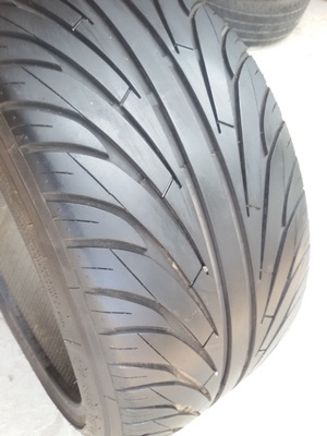 ขายยาง275/35/18 ปี 0913 NANRANG 2 เส้น