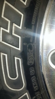 31X10.50R15 ACHILLER DESERT HAWK M/T ปี 2012 ดอกเต็มทุกเส้น ชุด 4 ล้อ TEL.081-427-3941 31X10.50R15 ACHILLER DESERT HAWK M/T ปี 2012 ดอกเต็มทุกเส้น ชุด 4 ล้อ TEL.081-427-3941