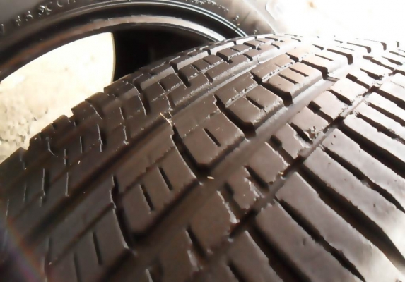 ยางขอบ17 บริดสโตน225-65R17ลงพื้นปี13(4เส้น3,900บ)ดอกหนาok ยางขอบ17 บริดสโตน225-65R17ลงพื้นปี13(4เส้น3,900บ)ดอกหนาok