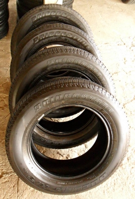 ยางขอบ17 บริดสโตน225-65R17ลงพื้นปี13(4เส้น3,900บ)ดอกหนาok ยางขอบ17 บริดสโตน225-65R17ลงพื้นปี13(4เส้น3,900บ)ดอกหนาok