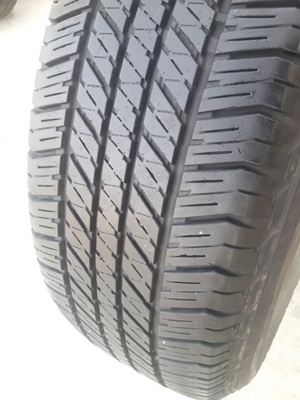 ขายยาง265/65/17 ปี 3013 BRIDGESTONE DUELER HT  4 เส้น
