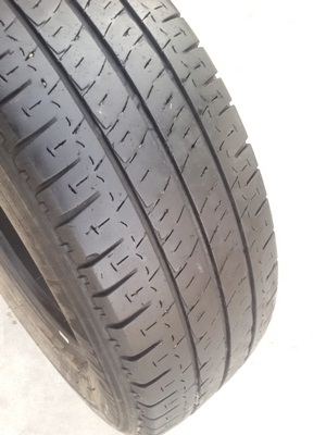 ขายยาง205/70/15 ปี 1013 MICHERLIN AGILIS 1 คู่