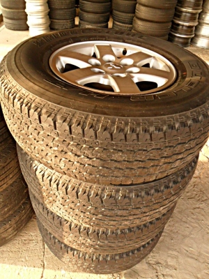 แม็กขอบ16-6รู139สวยใหม่กริ๊บ พร้อมยาง บริดสโตน265-70 R16(4ล้อ 5,900บ.)