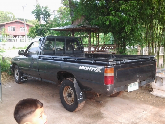 TOYOTA LN85 หัวเดวปี33 ภาษี พค 58 รถสวยแม็กไลเนอร์