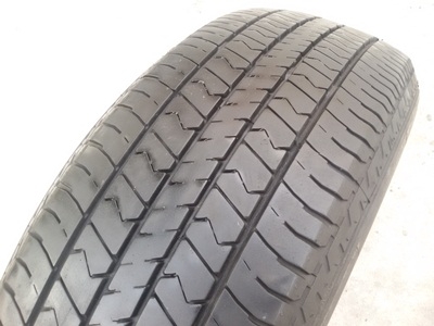 ขายยาง205/65/15 ปี 1913 DUNLOP SP D80 V4  4 เส้น