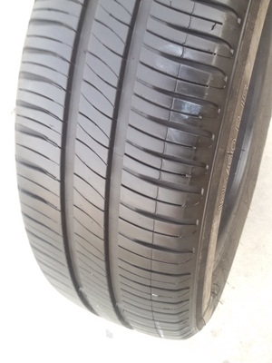 ขายยาง185/60/15 ปี 4213 MICHERLIN ENERGY XM2  4 เส้น