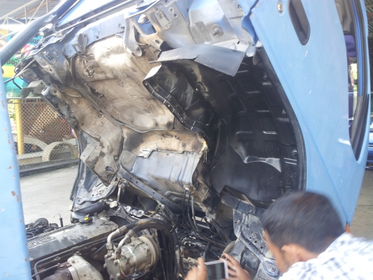 ISUZU NKR130แรงม้าสวยๆพร้อมใช้งานราคาถูกๆมาแล้วครับ ISUZU NKR130แรงม้าสวยๆพร้อมใช้งานราคาถูกๆมาแล้วครับ