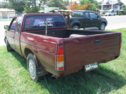 ขายคร้าบนิสสันบิ๊กเอ็ม Kingcab ฝาแดงแน่นๆBD25 สภาพสวยมากรถพร้อมใช้งาน เอกสารครบ พ.ไม่เวอร์ แอร์เย็นเพลงเพราะ เบาะสวยภายนอก-ใน แจ่มๆ ขายถูก89000-สนใจทักมาคร้าบ/0817915677