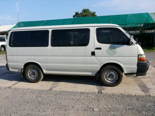 รถตู้ โตโยต้า รถตู้ โตโยต้า