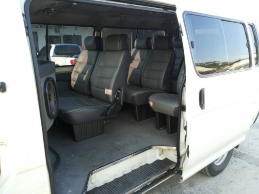 รถตู้ โตโยต้า รถตู้ โตโยต้า