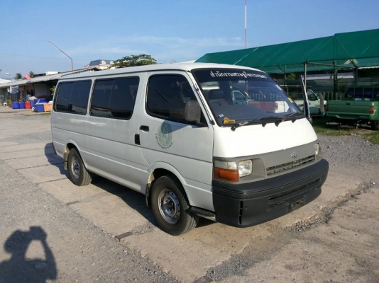 รถตู้ โตโยต้า รถตู้ โตโยต้า