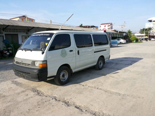 รถตู้ โตโยต้า รถตู้ โตโยต้า