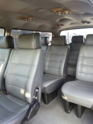 รถตู้ โตโยต้า รถตู้ โตโยต้า