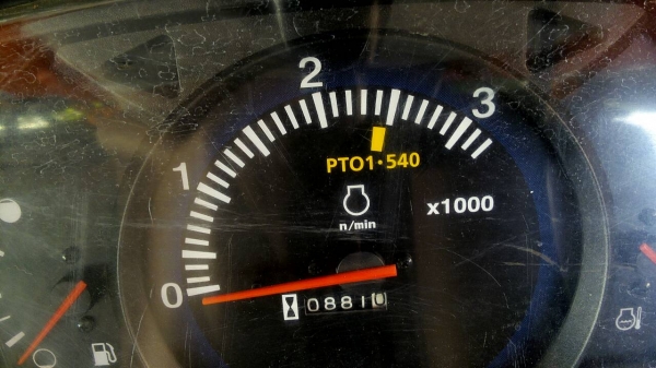 ขายรถไถคูโบต้า  KUBOTA   L 3608 (4WD) พร้อมชุดใบมีดดันหน้าคานล่าง