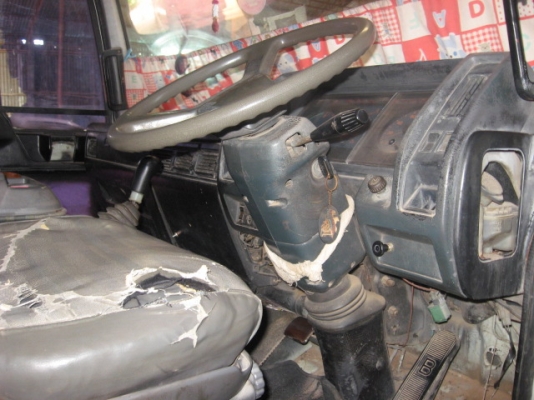 6ล้อดั้มHino FD3H195แรงม้า