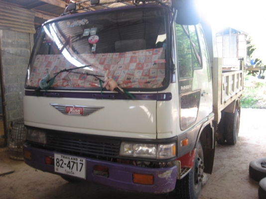 6ล้อดั้มHino FD3H195แรงม้า