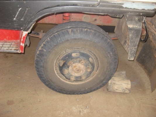 6ล้อดั้มHino FD3H195แรงม้า