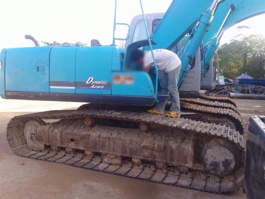 ขายรถแบ็คโฮ Kobelco SK200 mark 6 YN10 super ไฟฟ้าครบ เอกสารเล่มทะเบียนพร้อมโอน