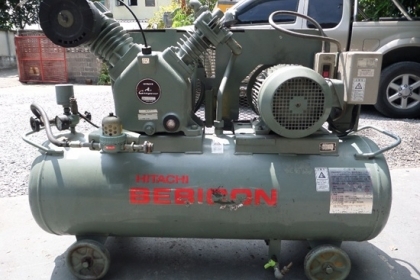 ขาย เครื่องปั๊มลม ฮิตาชิ สภาพสวย นำเข้าจากญี่ปุ่น (ไฟ 3 เฟส )ราคา 25,000
