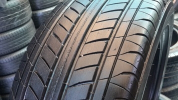 ขายยาง195/55/15 ยาง FALKEN ZIEY ZE 522  ปี 12 ( 1ชุด )