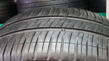 ขายยาง185/60/15 ยางMICHELIN  ENEREY  XM2  ปี 13 (1ชุด )