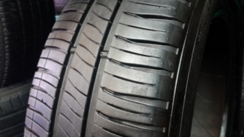 ขายยาง185/60/15 ยางMICHELIN  ENEREY  XM2  ปี 13 (1ชุด )
