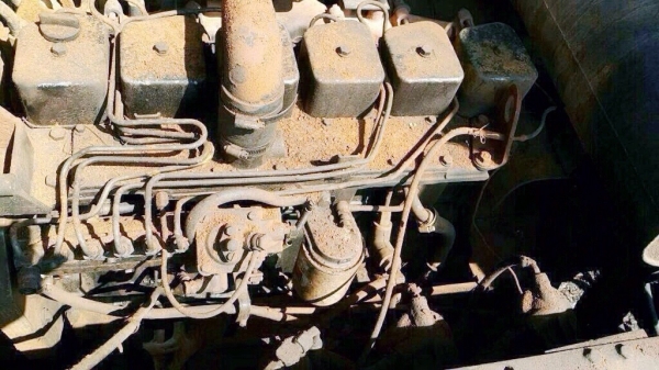 SUMSUNG SE 210 LC-2 รถบอดี้สวยมากครับพี้อมทำงานได้เลย เครื่องยนต์เดิมๆปั๊มเดิมไม่มีเยิ้มแรงดีมากครับทำงานเร็วไม่มีโหลด ภายในเก๋งสะอาดสวย คอนโทรลสั้น ไฟฟ้าหน้าจอเต็ม ภายนอกบูมอาร์มสวยไม่มีปะไม่มีดาม ช่วงล่างเอวแน่นดี เฟลมใหญ่สวยไม่มีผุ โรลเลอร์โซ่ใบแทรกใหญ