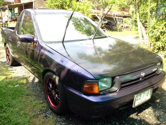 ขายรถเครื่องเสียงแน่นๆกระหึ่มชุดใหญ่ พร้อมใช้สภาพตามรูปทุกอย่าง nv ปี 96 ด่วนๆไม่เคยติดแก็ส  เดิม