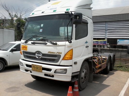 ขายด่วนครับ หัวลาก HINO MECA 260 ปี 48 รถน้ำมันครับ มี 2 คัน ครับ ขายด่วนครับ หัวลาก HINO MECA 260 ปี 48 รถน้ำมันครับ มี 2 คัน ครับ