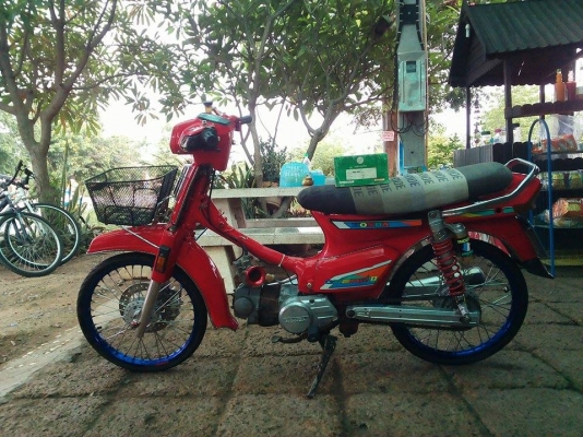 ขาย ดรีมคุรุ สภาพสวยๆรถพร้อมใช้งาน มีเล่มทะเบียน ค่าตัว 11500 บาท สนใจทักเเชทหรือโทรสอบถามเพิ่มเติม 089-8054390 โอ๋ อยู่จังหวัด ลพบุรี