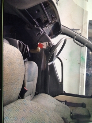 Mitsubishi 4 ล้อ ป้ายใหญ่