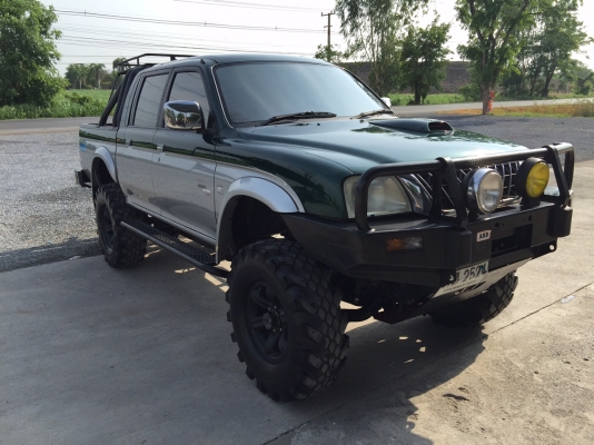 ขาย MITSUBISHI GRANDIS 4WD ปี2001 ขาย MITSUBISHI GRANDIS 4WD ปี2001